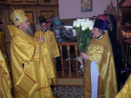 Божественная литургия в Свято-Георгиевском храме города Георгиевска