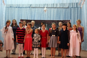В селе Прасковея прошёл детский Рождественский фестиваль