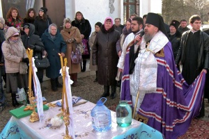 Великое освящение воды в станице Урухской в праздник Богоявления совершил епископ Гедеон