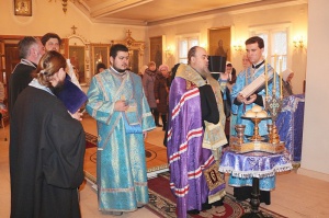 Епископ Гедеон совершил всенощное бдение накануне праздника Сретения Господня