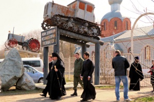 Архиерейская литургия в храме села Ростовановского