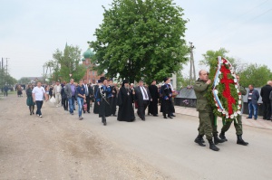 В День Победы епископ Гедеон принял участие в митинге у воинского мемориала в станице Незлобной
