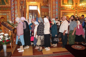 На торжества в честь 20-летия Элистинской епархии из Будённовска была принесена икона святого князя Михаила Тверского