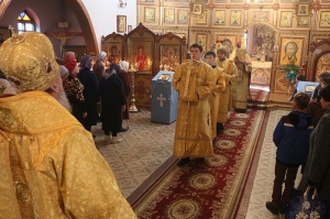 Епископ Гедеон возглавил всенощное бдение и Литургию в Георгиевском храме Георгиевска