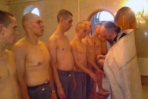 Девять военнослужащих приняли Святое Крещение
