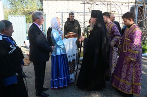 Архиерейская литургия в Никольском храме посёлка Затеречного