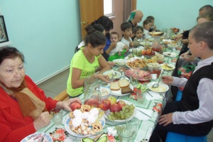 Благотворительный обед прошёл в трапезной Сергиевского храма Нефтекумска