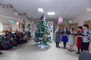В доме-интернате «Ивушка» села Арзгир состоялся праздничный концерт