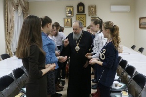 Епископ Гедеон встретился с участницами народного детского хореографического ансамбля