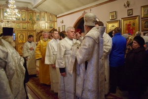 Епископ Гедеон возглавил всенощное бдение праздника Сретения Господня