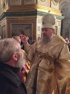 Епископ Гедеон совершил всенощное бдение в Успенском соборе Почаевской Лавры