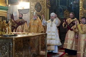 Епископ Гедеон сослужил митрополиту Почаевскому Владимиру