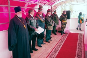 Священник поздравил солдат и офицеров с Днём войск национальной гвардии России