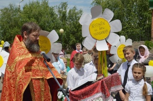В Нефтекумске прошла благотворительная акция «Белый цветок»