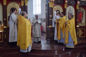 Епископ Гедеон возглавил заупокойные богослужения в Георгиевском соборе
