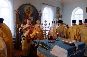 Духовенство Георгиевского округа исповедалось и обсудило пути решения насущных вопросов приходской и епархиальной жизни