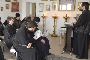 Престольный праздник, исповедь и совещание духовенства Благодарненского округа прошли в Спиридоновском храме хутора Жуковского