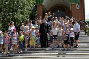 Воспитанники летнего школьного лагеря побывали на экскурсии в храме