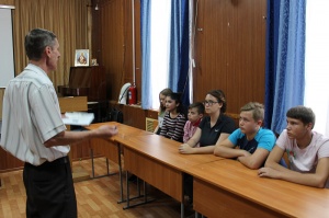 В «Ковчеге» прошло первое в новом учебном году заседание молодёжного клуба «Вера»