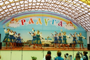 На Архиерейском подворье в станице Незлобной прошёл V Епархиальный казачий фестиваль песни и танца «Играй, гармонь казачья!»