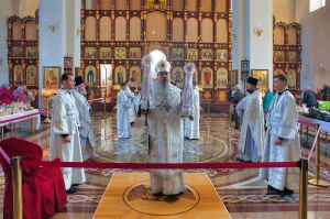 Епископ Гедеон возглавил заупокойные богослужения Димитриевской родительской субботы