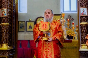 В Георгиевском соборе почтили святую великомученицу Варвару