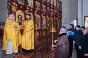 В Георгиевском соборе почтили память святителя Николая Чудотворца