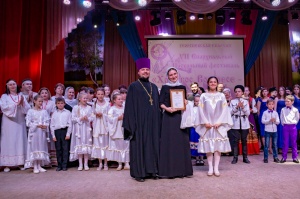 В селе Арзгир прошёл VII Епархиальный Пасхальный фестиваль «Христос Воскресе - радость моя!»