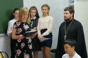 Священника пригласили в жюри школьного мероприятия, посвящённого Дню славянской письменности и культуры