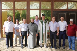 Священник поздравил мусульман Нефтекумского городского округа с праздником Ураза-байрам