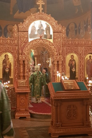 Епископ Гедеон принял участие в праздничных богослужениях в Троице-Сергиевой Лавре
