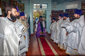 Епископ Гедеон освятил храм станицы Лысогорской и совершил диаконскую хиротонию