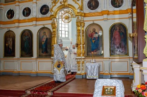 Епископ Гедеон совершил освящение Александро-Невского храма города Благодарного и пресвитерскую хиротонию