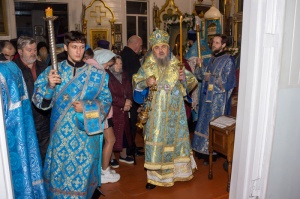Епископ Гедеон возглавил всенощное бдение в Казанском храме Будённовска