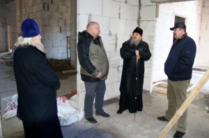 Епископ Гедеон проинспектировал ход строительства здания духовно-культурного центра Георгиевской епархии