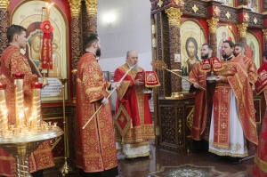 В свой 58-й день рождения епископ Гедеон совершил Литургию в Георгиевском соборе