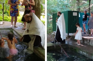 На Свято-Троицком источнике служатся молебны и совершаются крещения