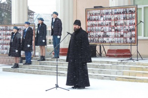 Память погибших от рук фашистов земляков почтили в селе Новоселицком