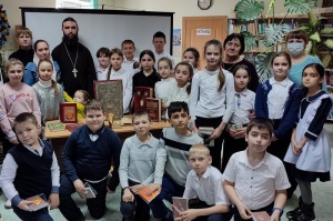День православной книги широко отпраздновали в сельских библиотеках