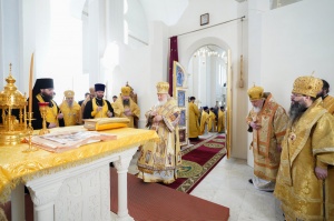 Епископ Гедеон сослужил Святейшему Патриарху Кириллу во Владикавказе