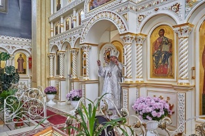 Епископ Гедеон возглавил престольный праздник Михайло-Архангельского храма станицы Незлобной