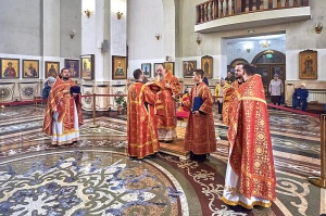 В Георгиевском соборе почтили день памяти колесования великомученика Георгия