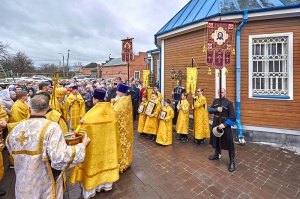 Епископ Гедеон возглавил престольное торжество Никольского собора