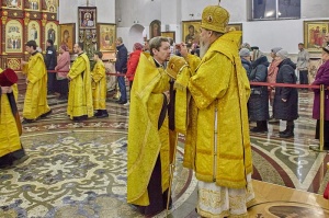 Епископ Гедеон возглавил Новогодний молебен
